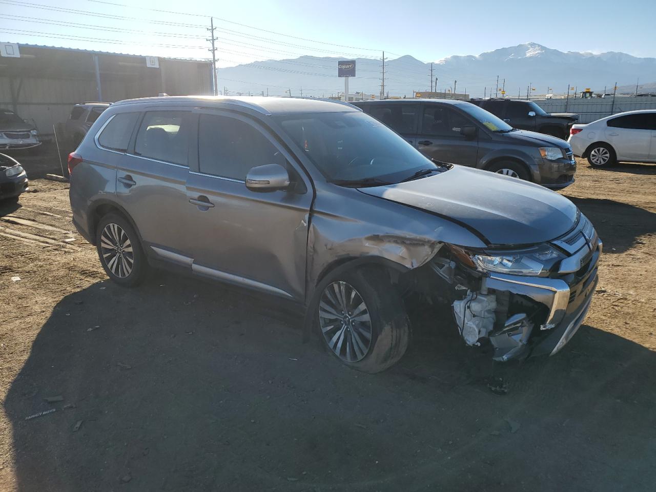 2020 Mitsubishi Outlander - Image 4