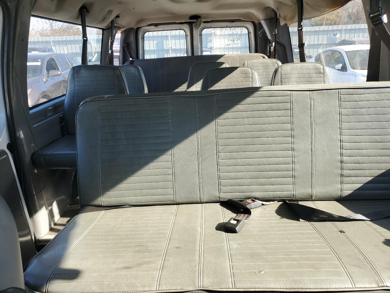 2006 Ford Econoline - Image 10