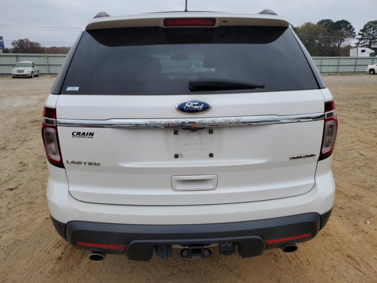 2014 Ford Explorer - Image 6