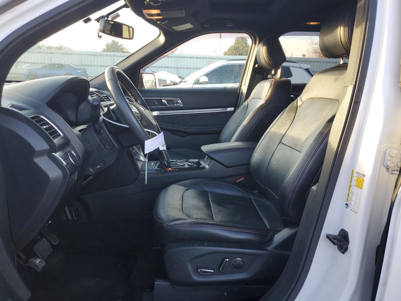 2017 Ford Explorer - Image 7