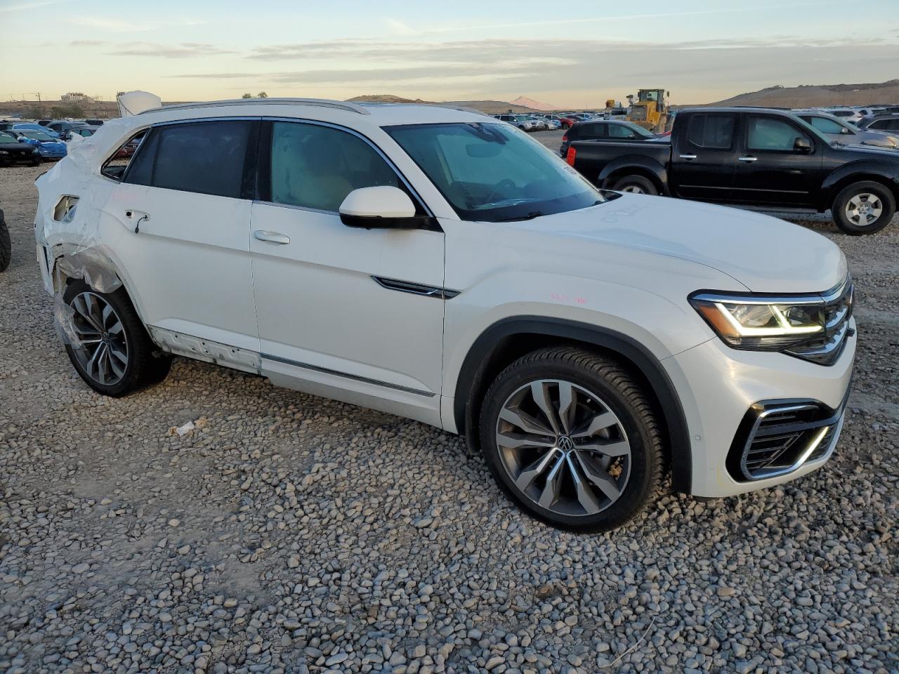 2021 Volkswagen Atlas - Image 4