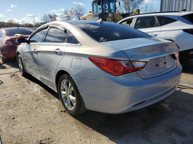  HYUNDAI SONATA 2013 Серебристый