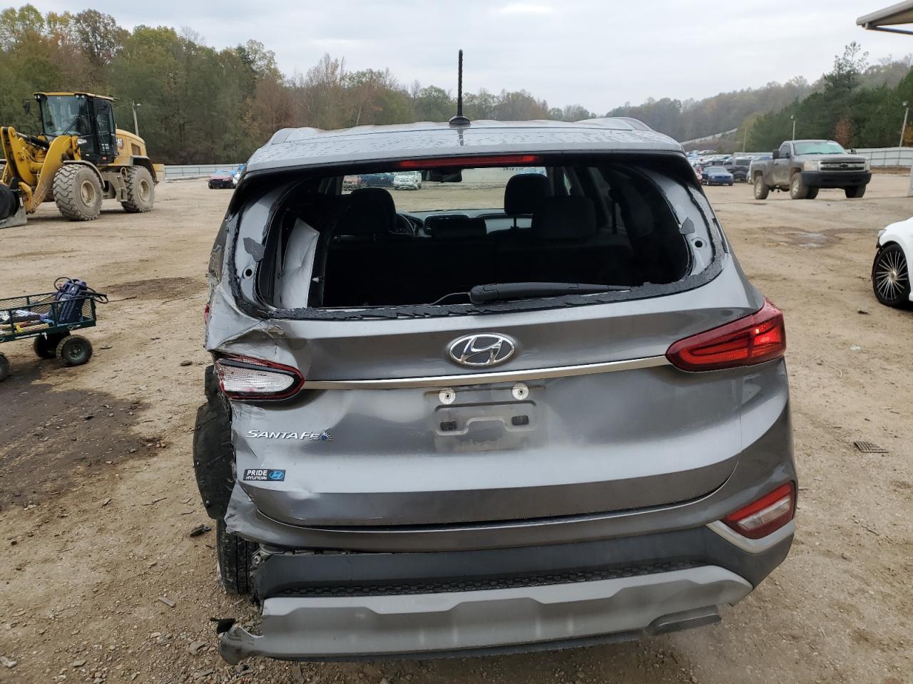 2019 Hyundai Santa Fe - Image 6