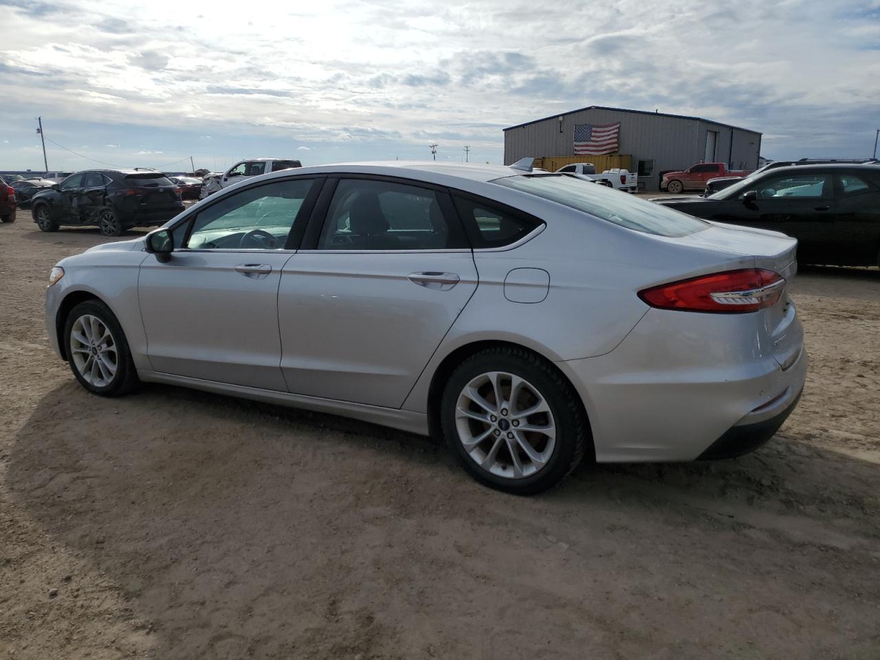 VIN 3FA6P0HD4KR166009 2019 FORD FUSION no.2