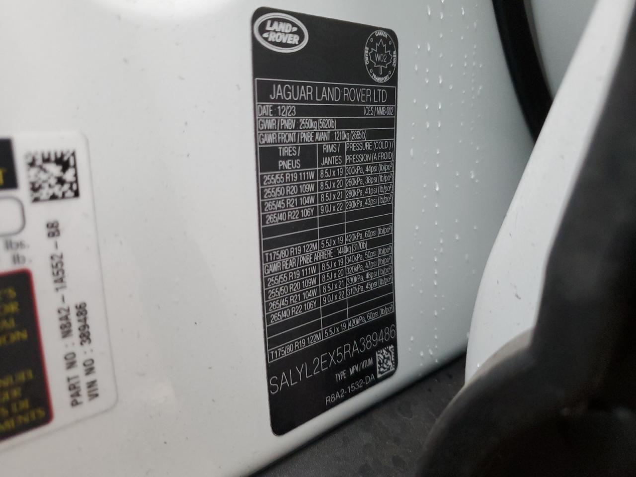 2024 Land Rover Range Rover - Image 12