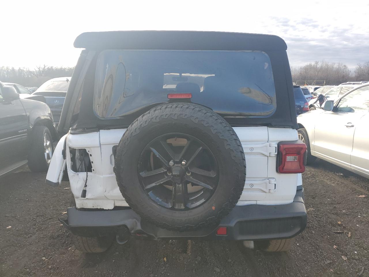 2021 Jeep Wrangler Unlimited Sahara VIN: 1C4HJXEN5MW722239 Lot: 76126304