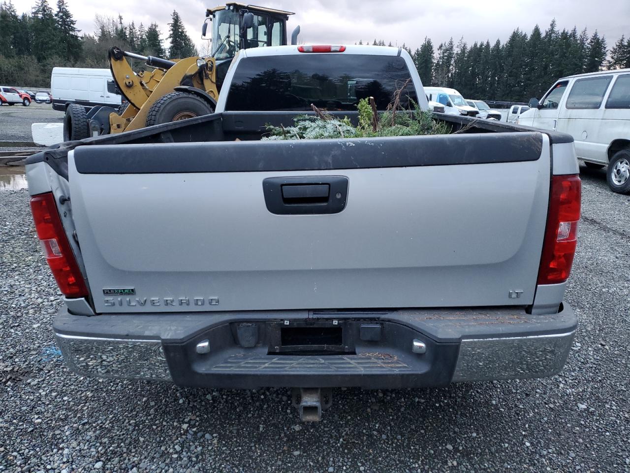 2010 Chevrolet Silverado - Image 6