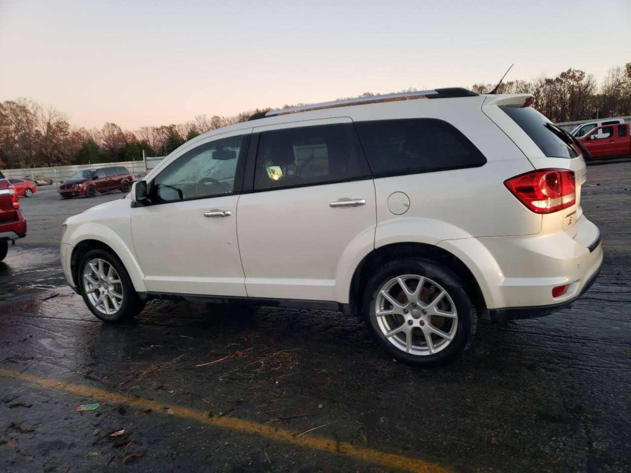 2013 Dodge Journey - Image 2