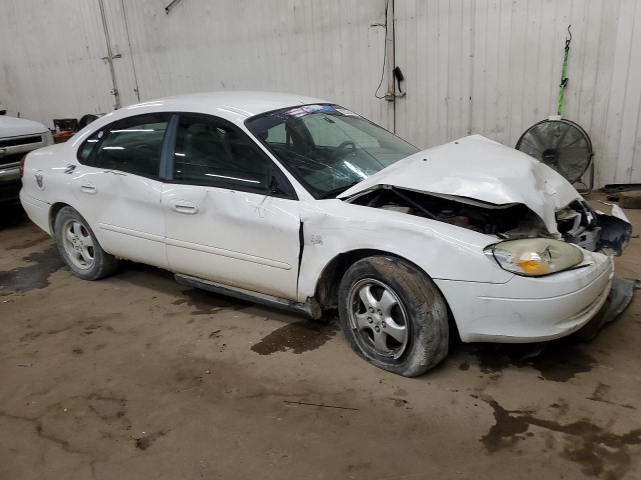 2003 Ford Taurus - Image 4