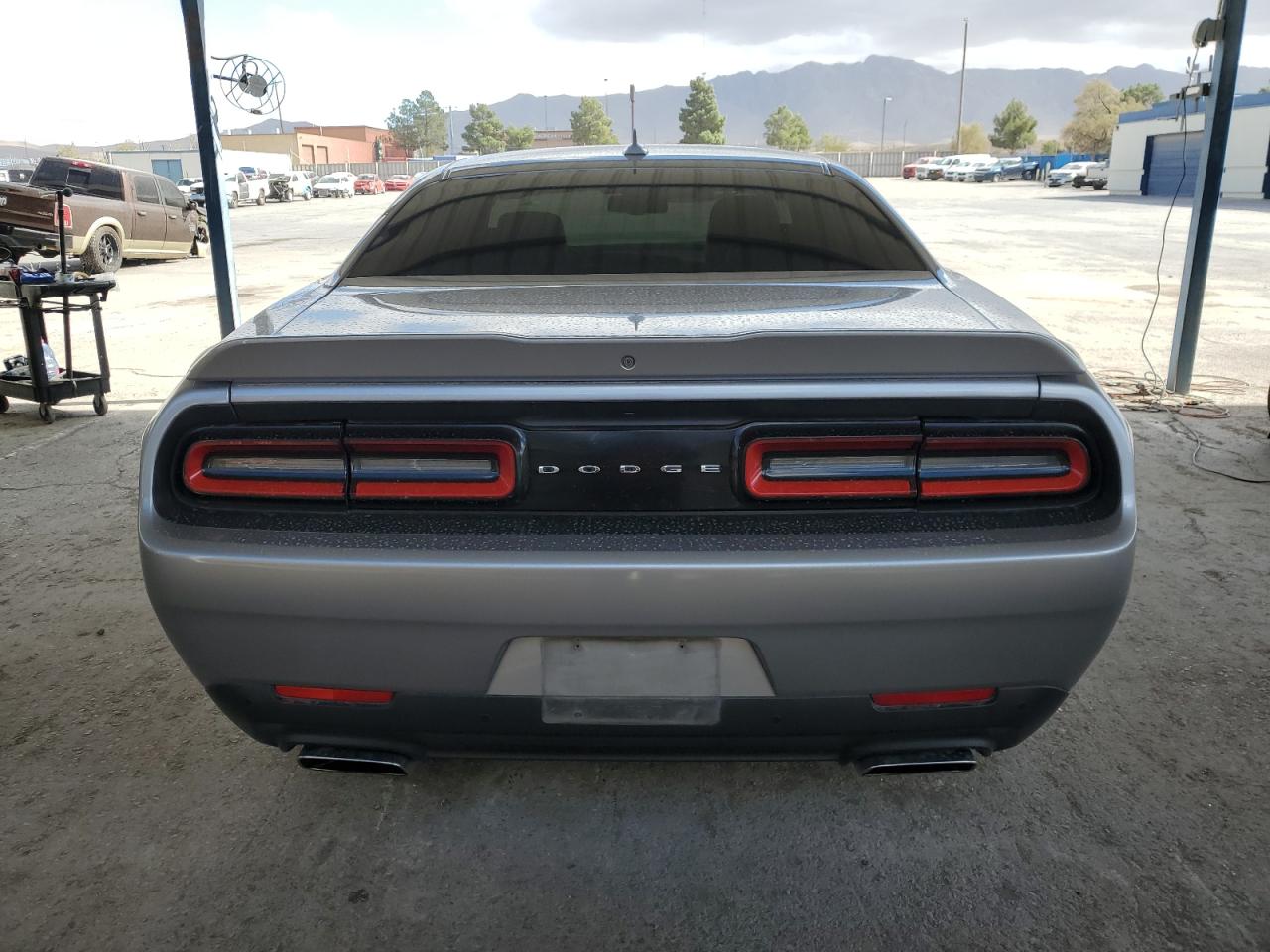 2016 Dodge Challenger - Image 6