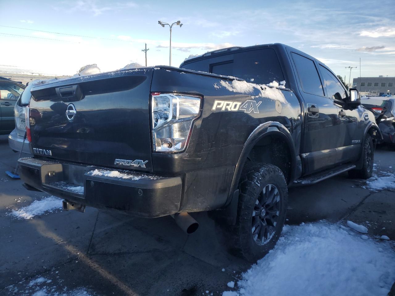 2017 Nissan Titan Sv VIN: 1N6AA1E5XHN537501 Lot: 79281694