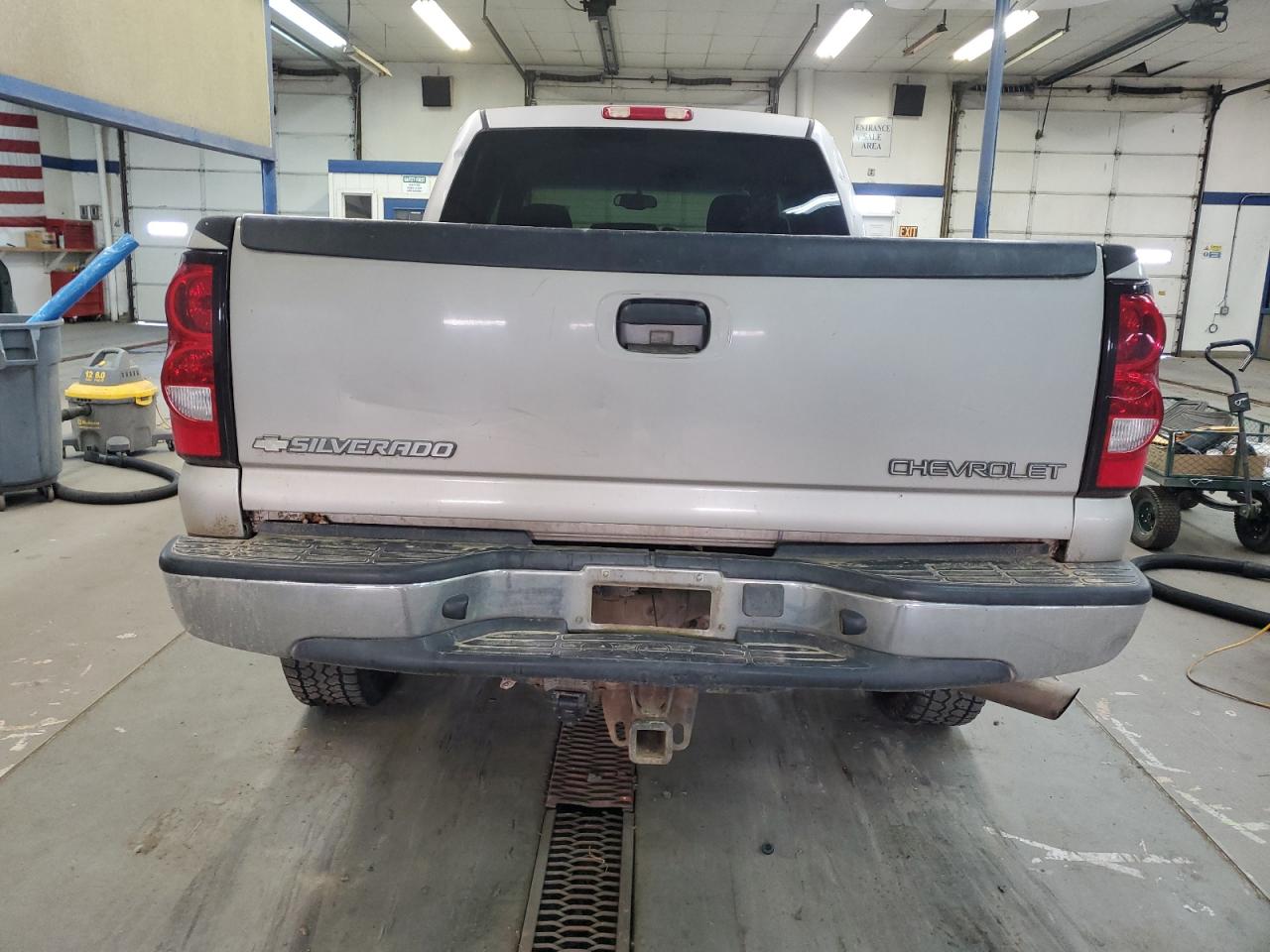 2005 Chevrolet Silverado K2500 Heavy Duty VIN: 1GCHK23255F846912 Lot: 80498624