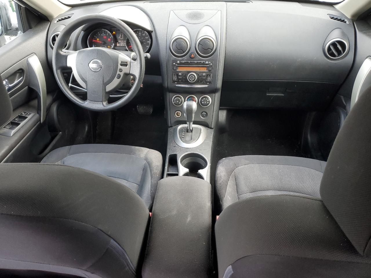 2011 Nissan Rogue - Image 8