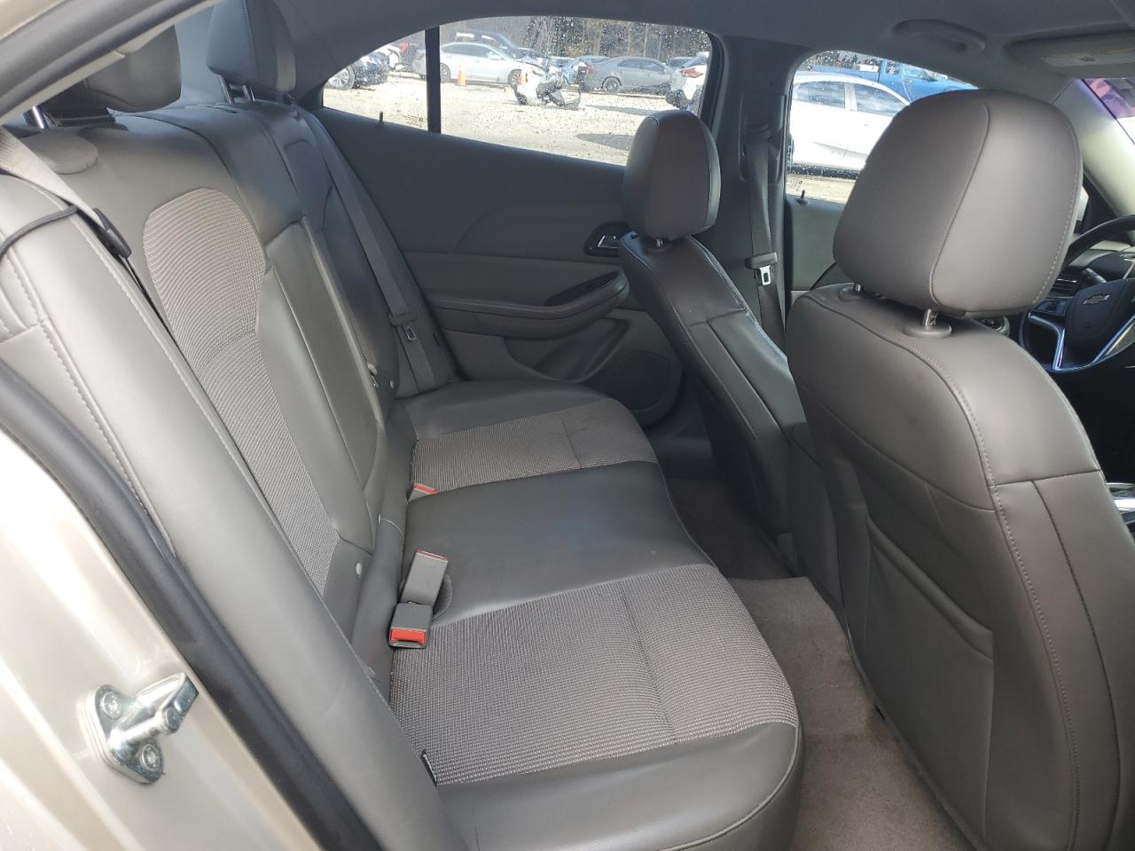 2014 Chevrolet Malibu - Image 10