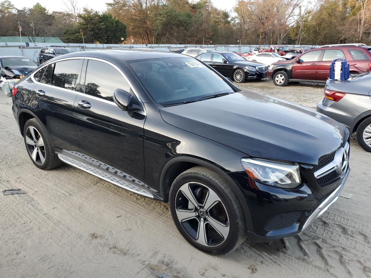 2019 Mercedes-Benz GLC - Image 4