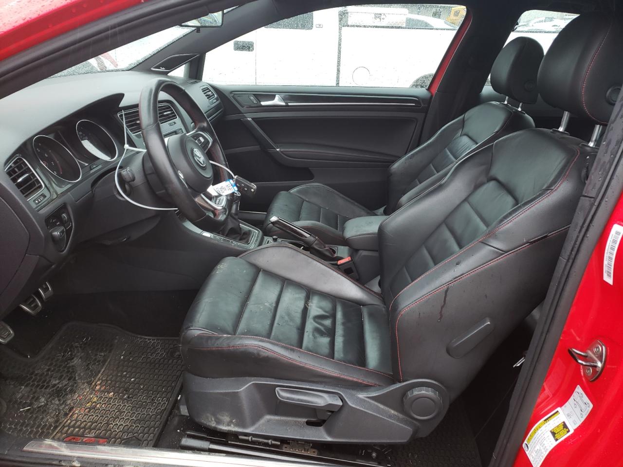 2016 Volkswagen GTI - Image 7