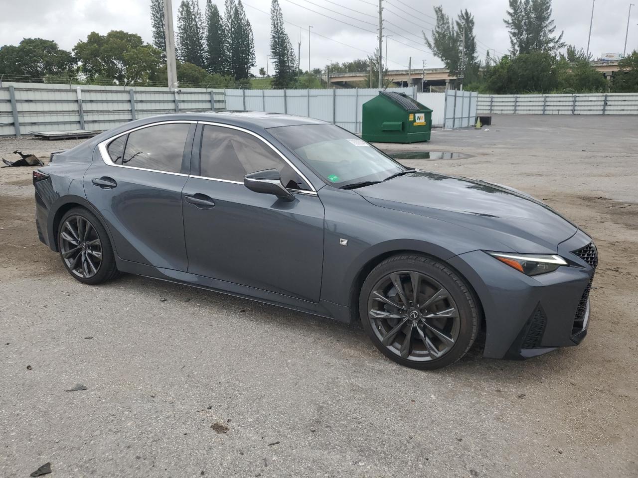 2021 Lexus IS - Image 4