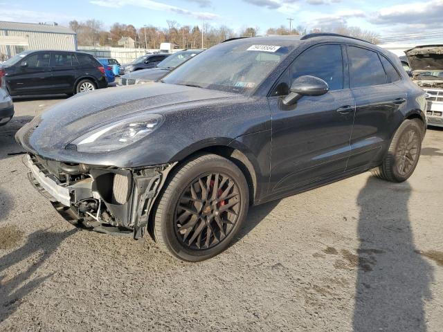 2018 Porsche Macan Gts