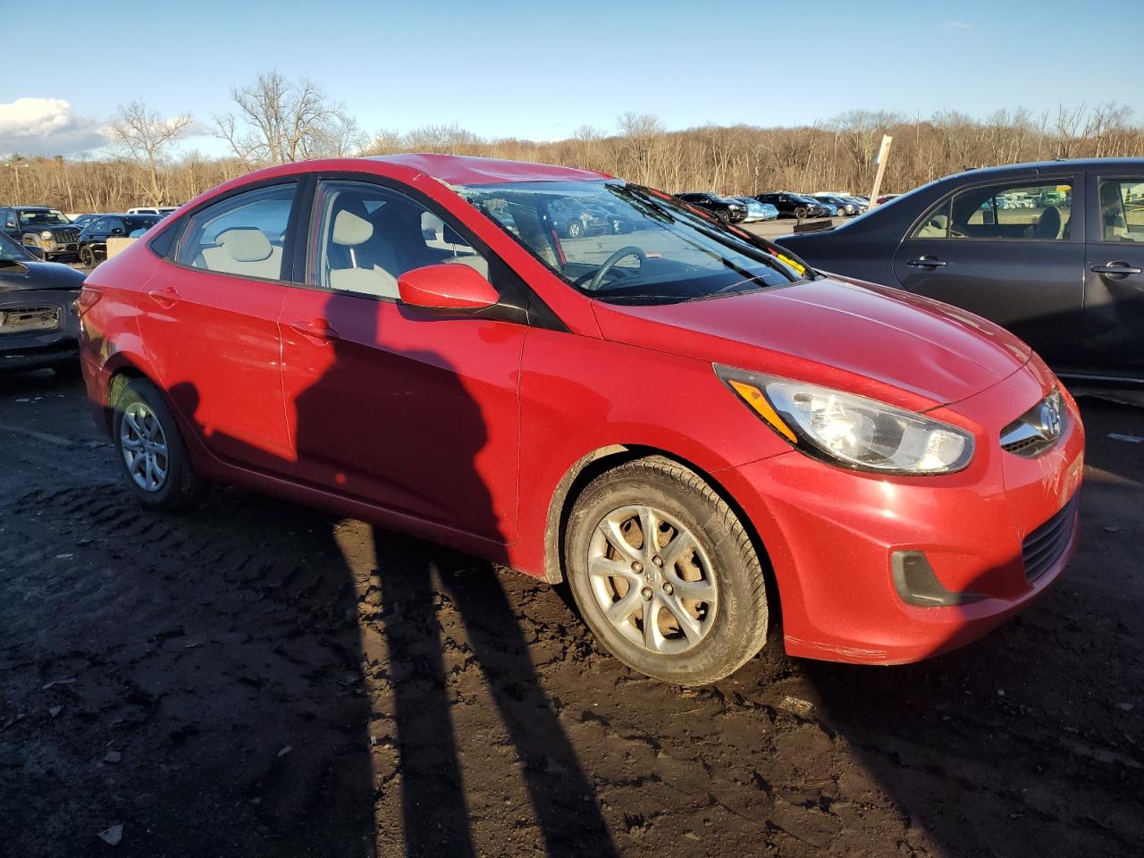 2013 Hyundai Accent - Image 4