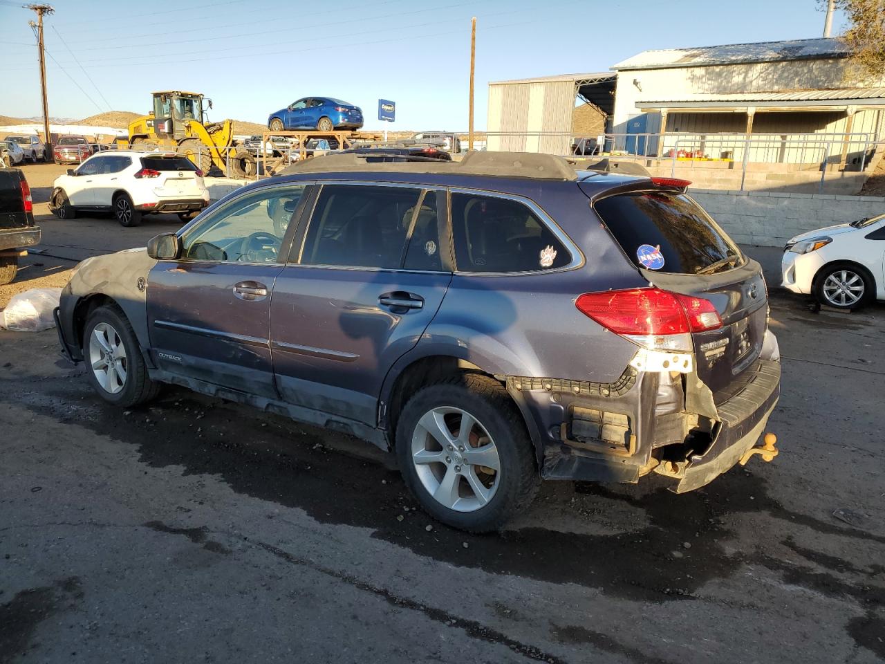 2014 Subaru Outback - Image 2