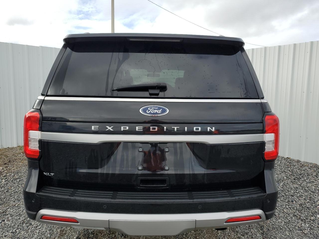 2023 Ford Expedition Xlt VIN: 1FMJU1H84PEA40180 Lot: 79437454