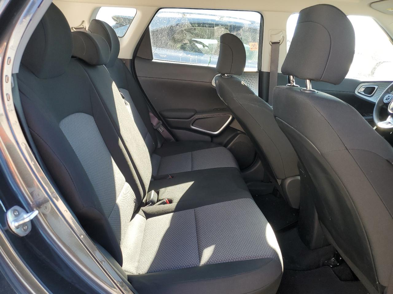 2020 Kia Soul - Image 10
