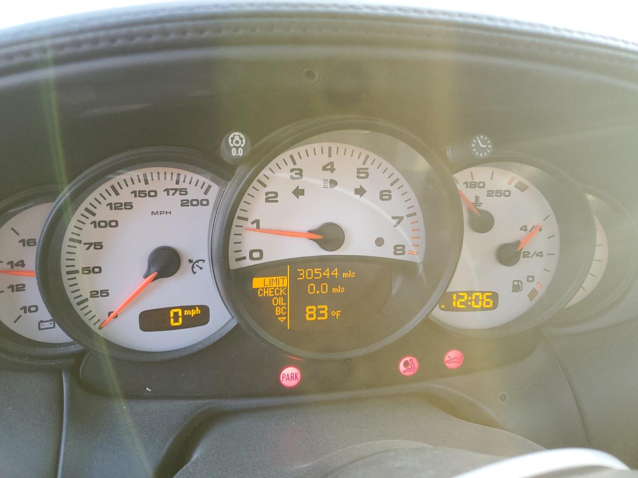 2003 Porsche 911 - Image 9