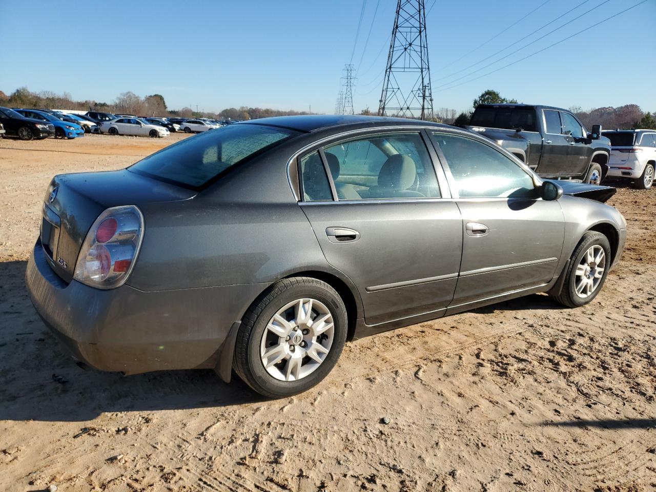 2005 Nissan Altima - Image 3