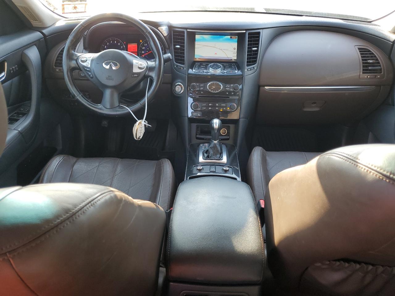 2011 Infiniti FX - Image 8