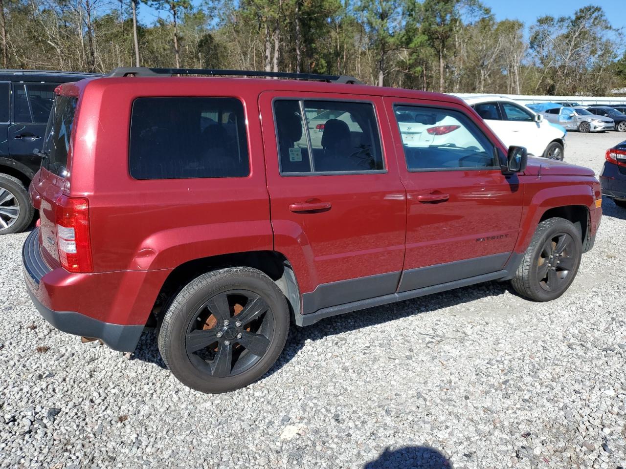 2015 Jeep Liberty (Patriot) - Image 3
