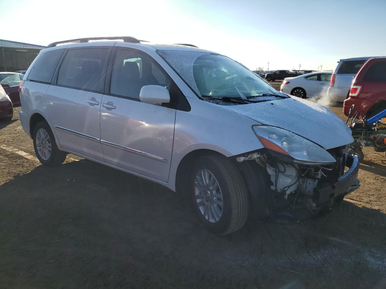 2008 Toyota Sienna - Image 4