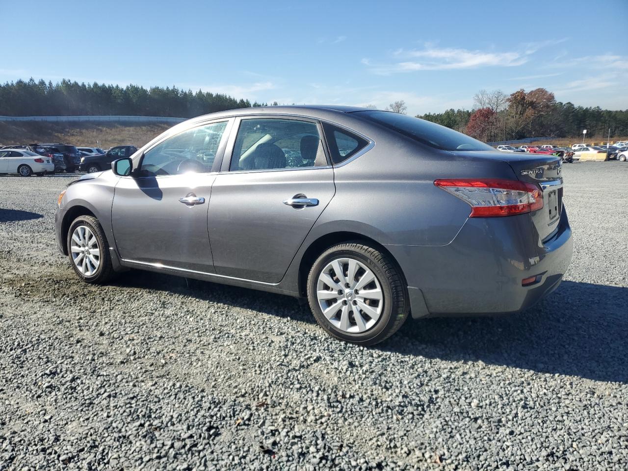 2015 Nissan Sentra - Image 2