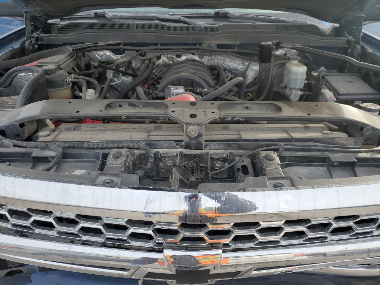 2015 Chevrolet Silverado - Image 12