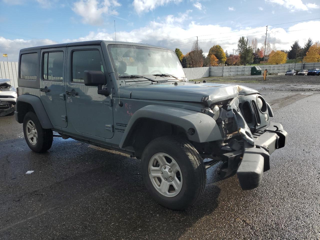 2015 Jeep Wrangler - Image 4