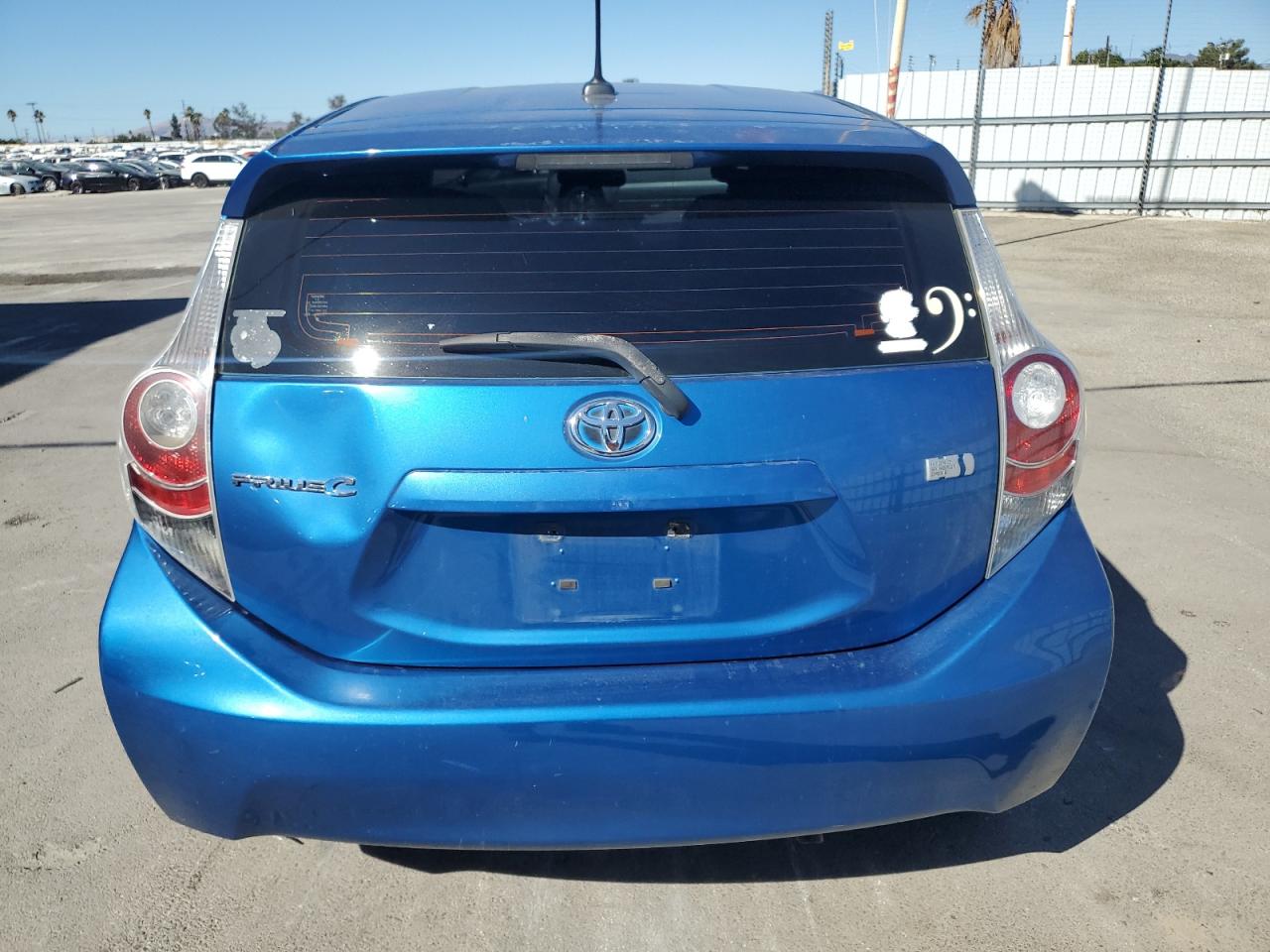 2014 Toyota Prius C VIN: JTDKDTB32E1075693 Lot: 78856304