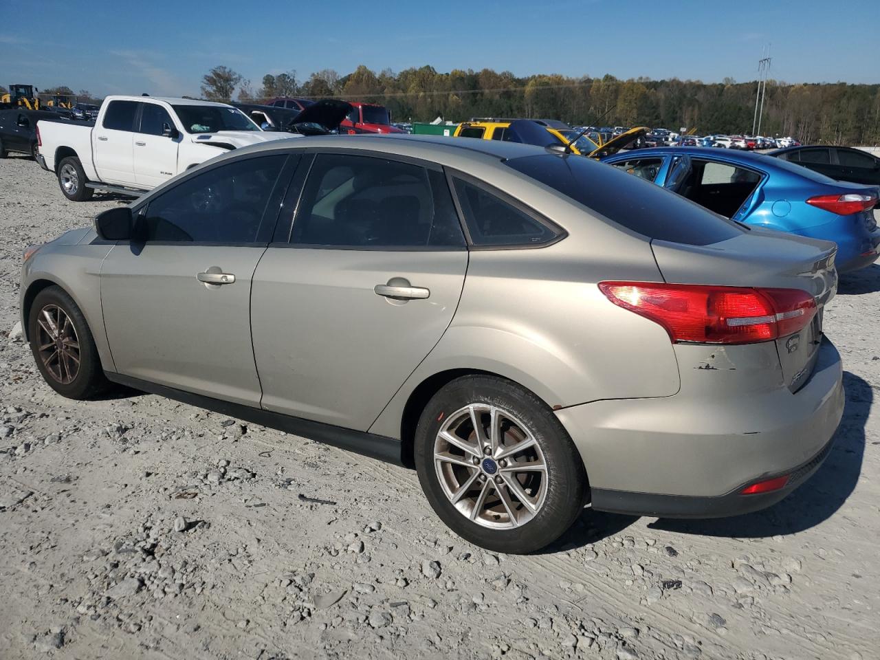 2015 Ford Focus - Image 2