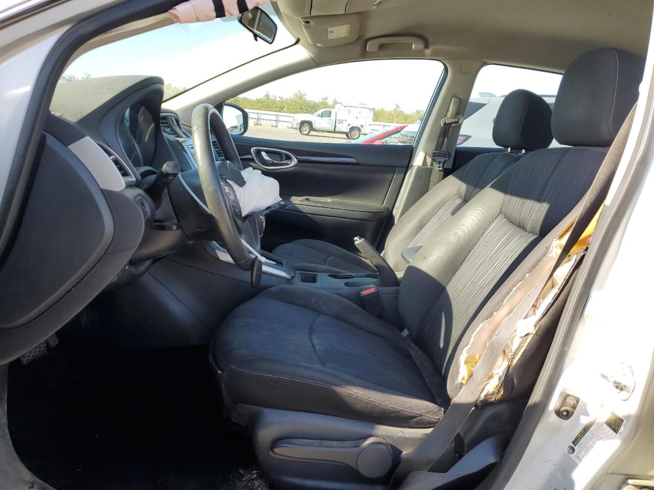 2018 Nissan Sentra - Image 7