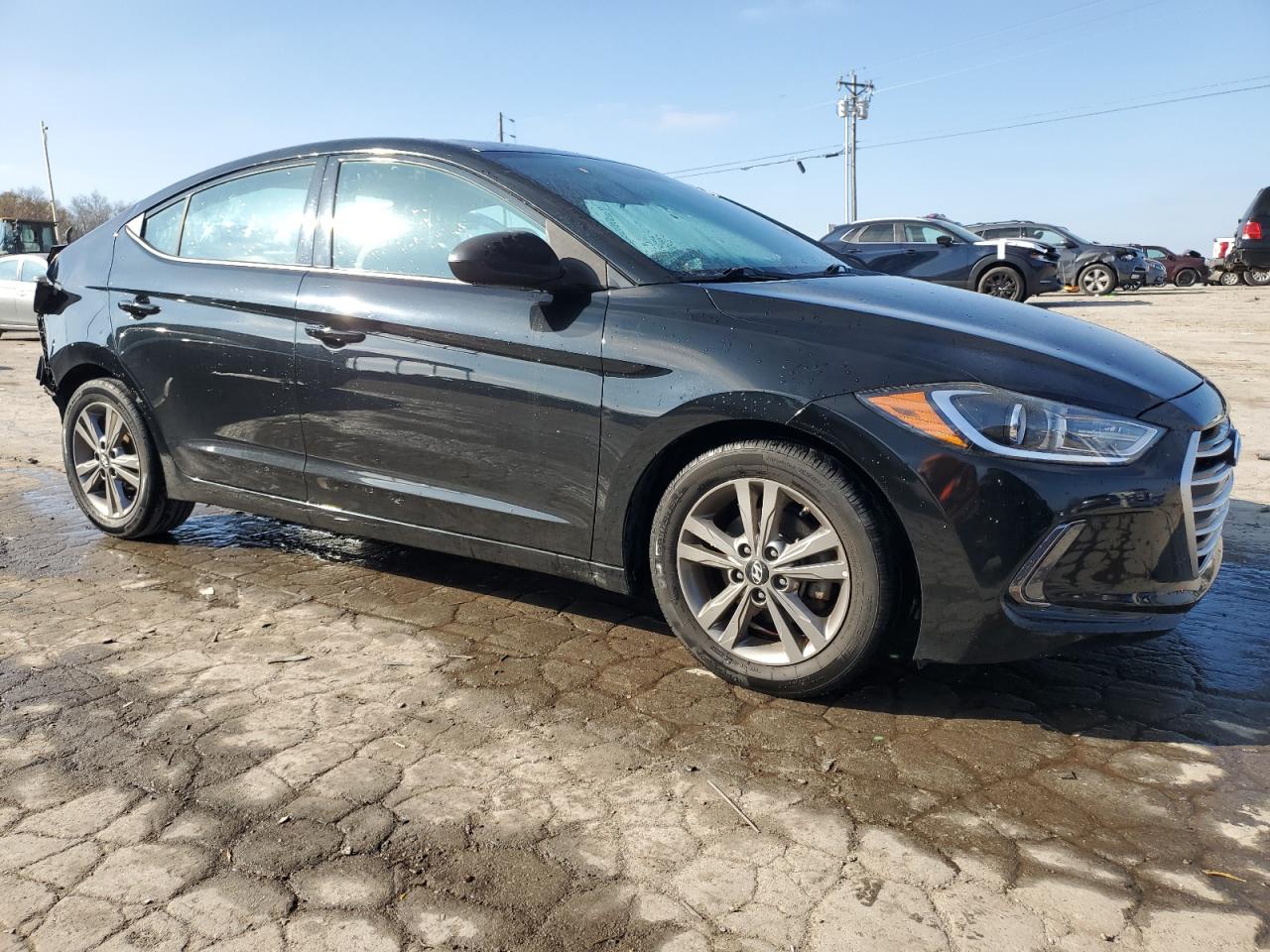 2017 Hyundai Elantra - Image 4