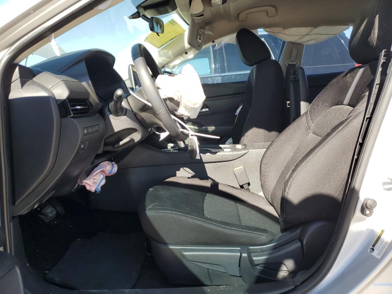 2020 Nissan Sentra - Image 7