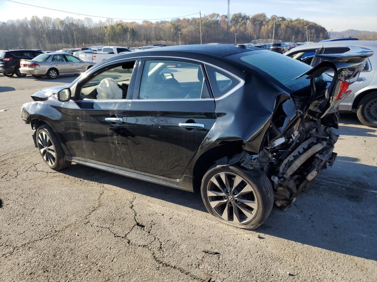 2016 Nissan Sentra - Image 2
