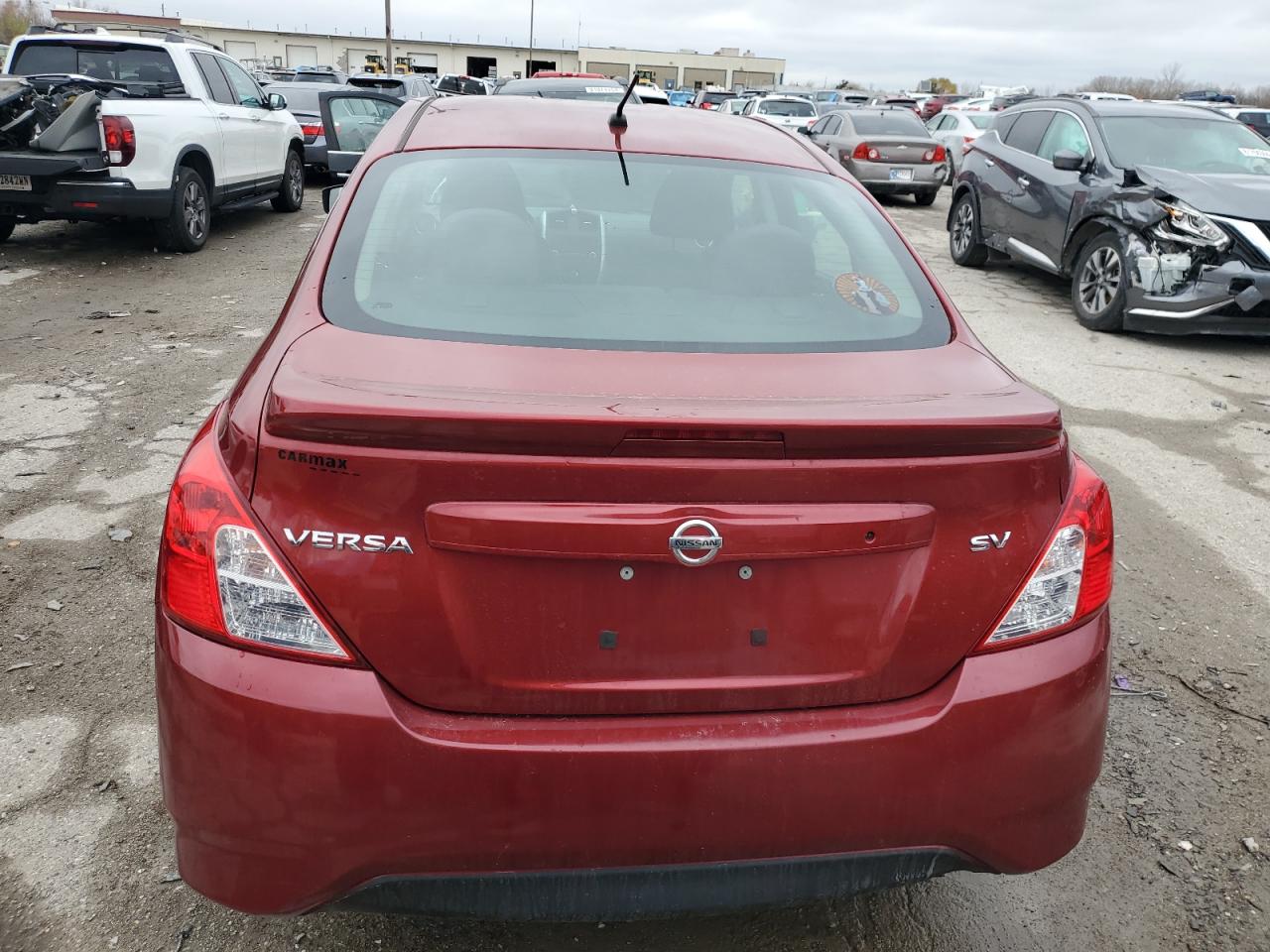2018 Nissan Versa - Image 6