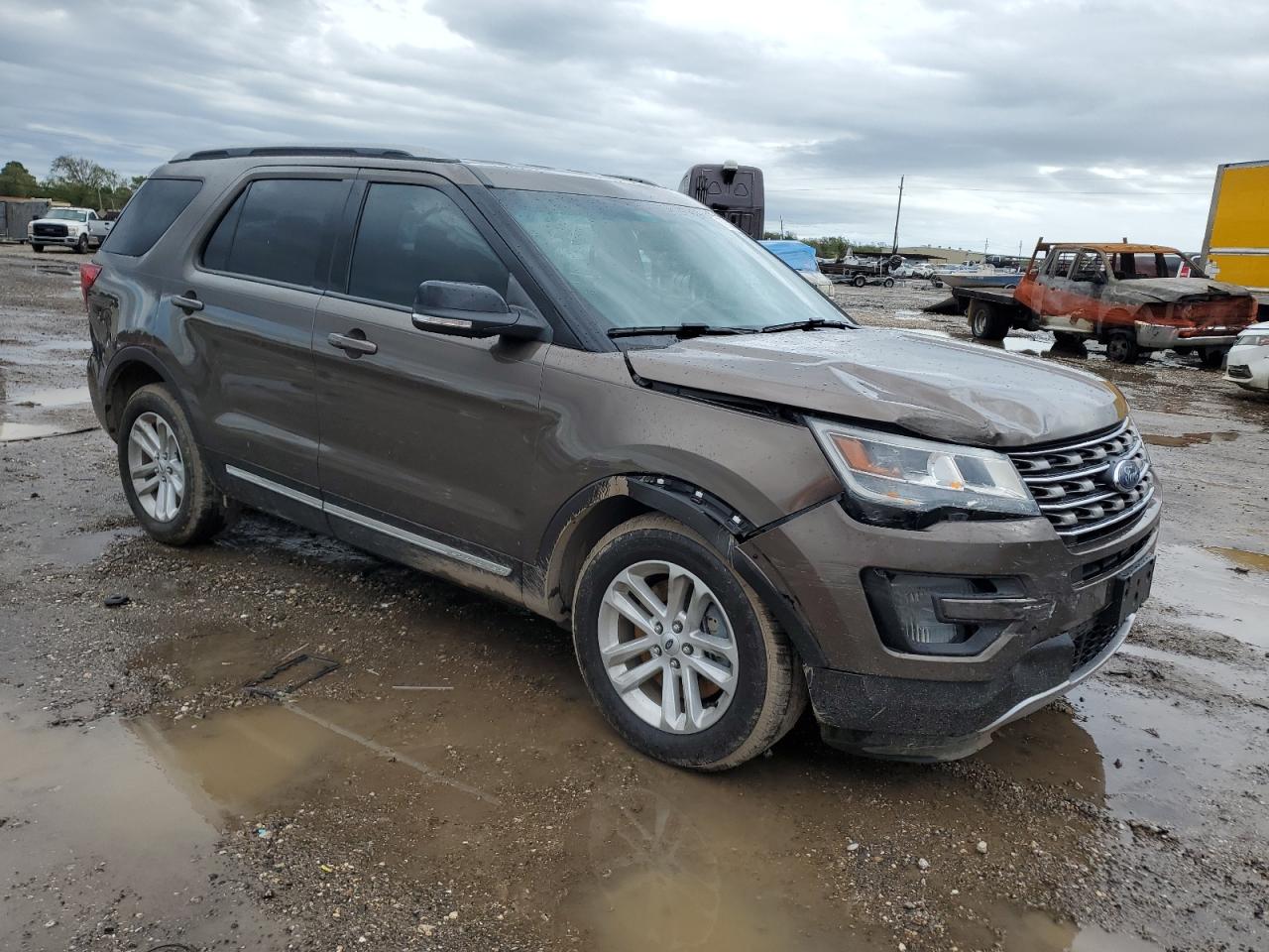 2016 Ford Explorer - Image 4