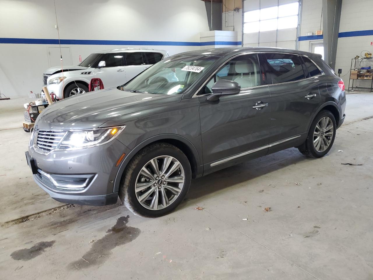 2018 Lincoln MKX - Image 1