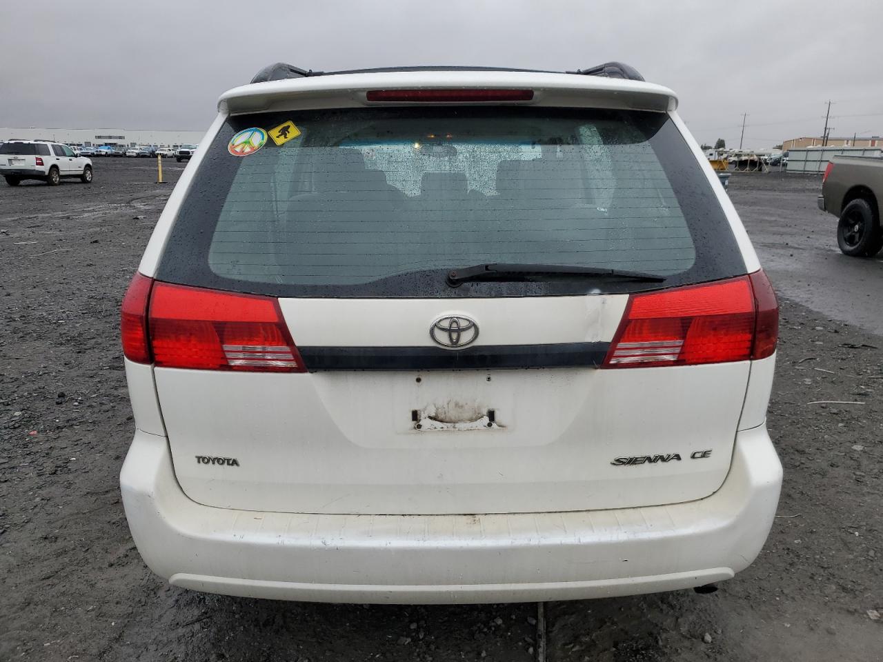 2004 Toyota Sienna Ce VIN: 5TDZA23C54S133782 Lot: 77897434