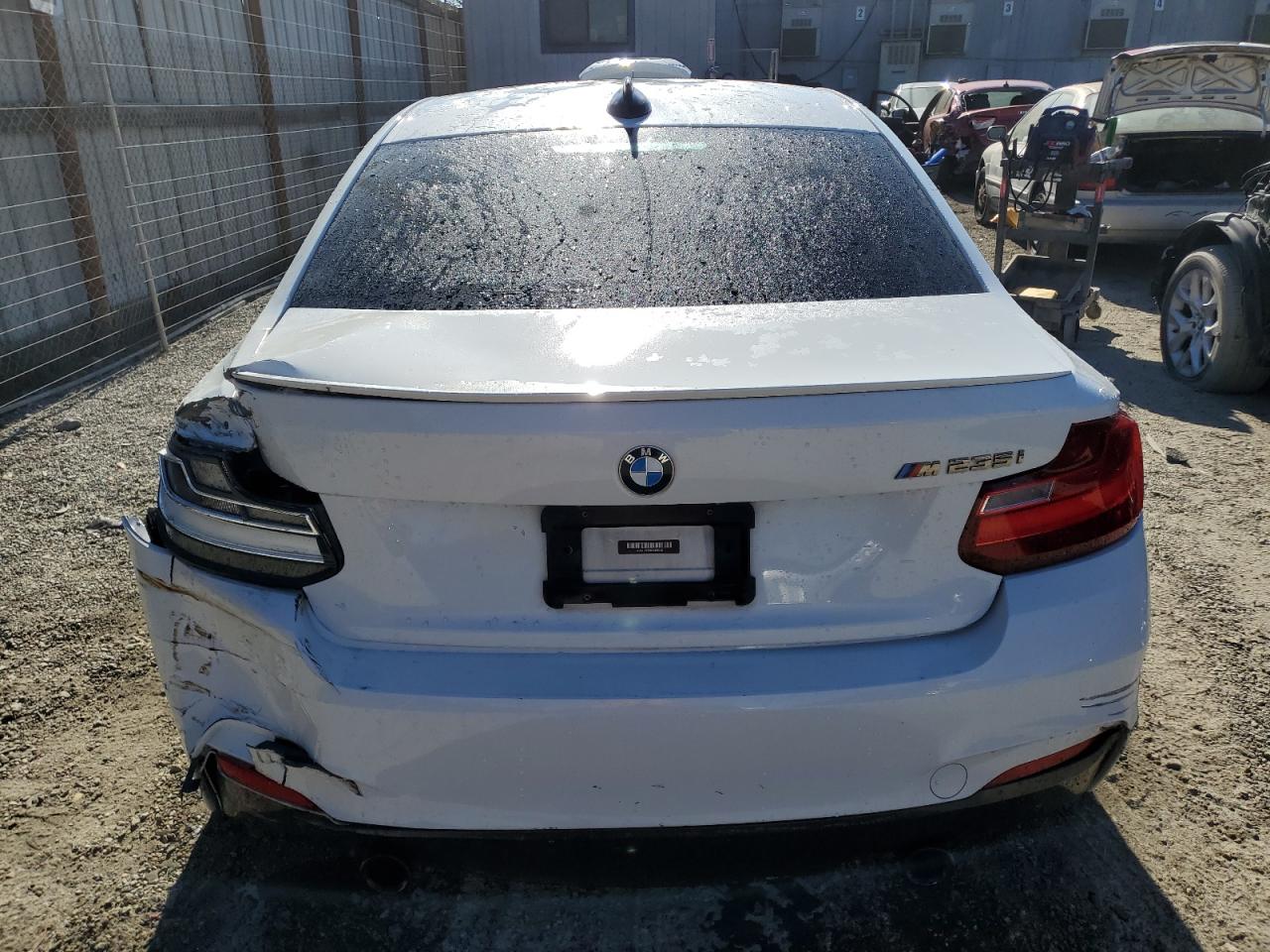 2016 BMW M2 - Image 6