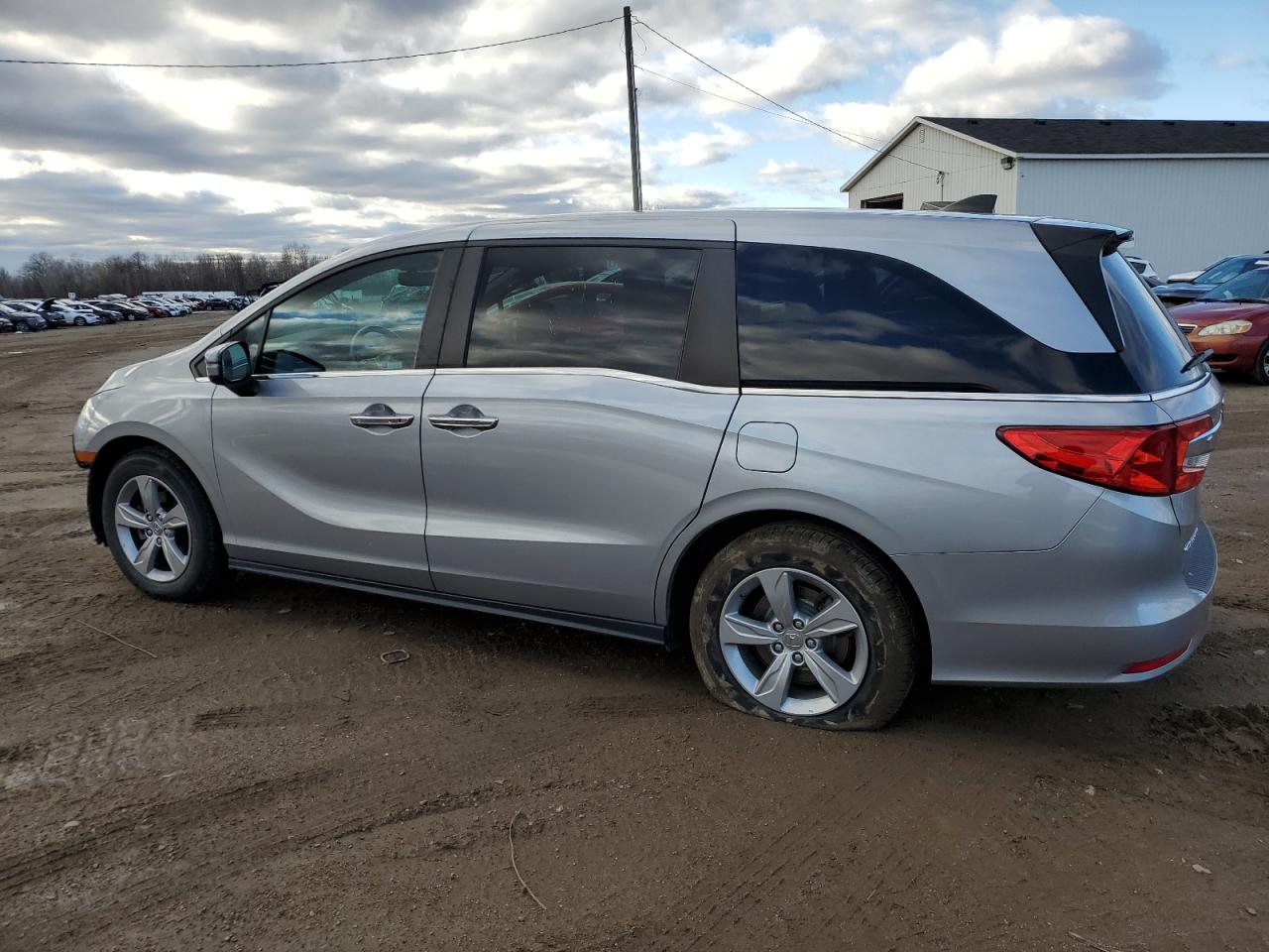 2020 Honda Odyssey - Image 2
