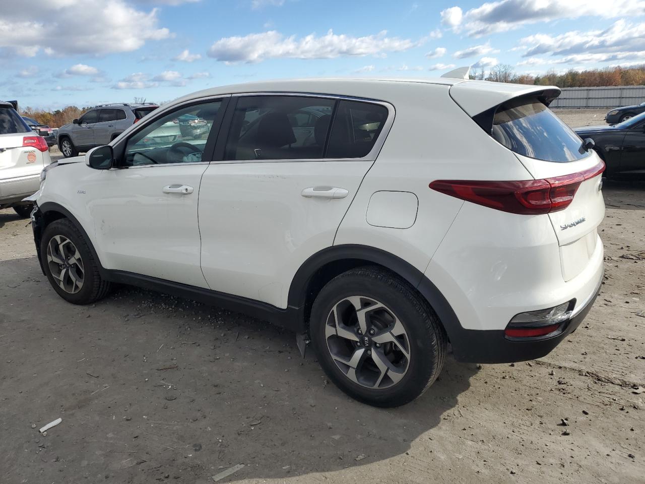 VIN KNDPMCAC2L7811257 2020 KIA SPORTAGE no.2