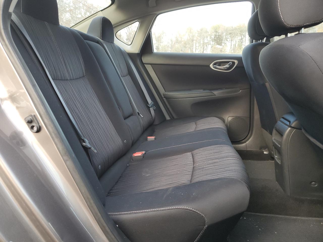 2016 Nissan Sentra - Image 10