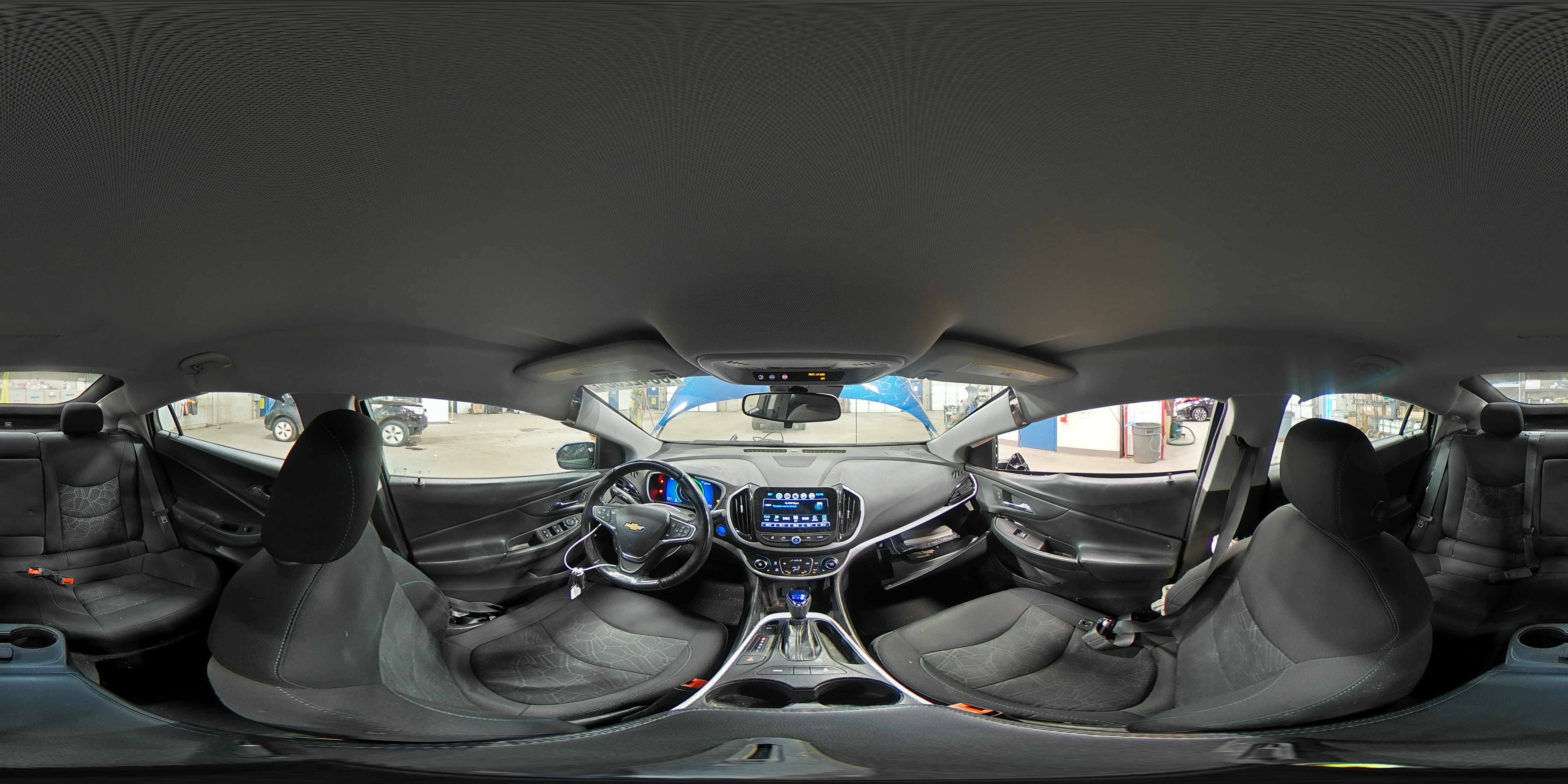 2018 Chevrolet Volt - Image 12