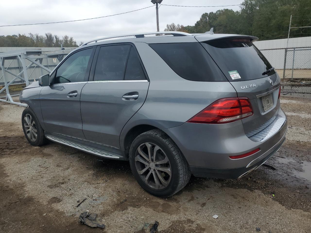 2016 Mercedes-Benz GLE - Image 2